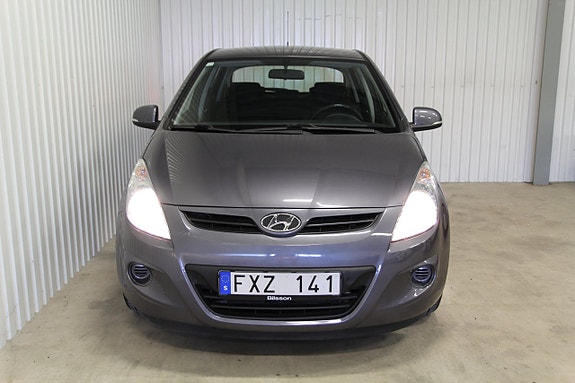 Hyundai i20 4 of 5
