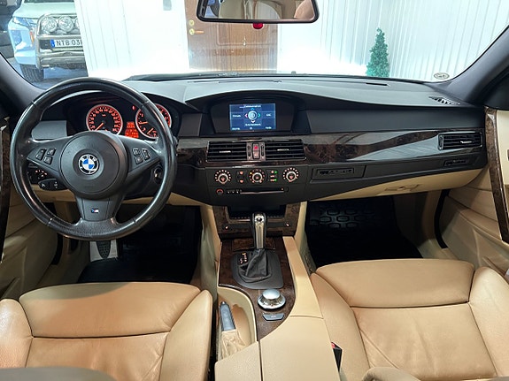 BMW 530Xi 12 of 19
