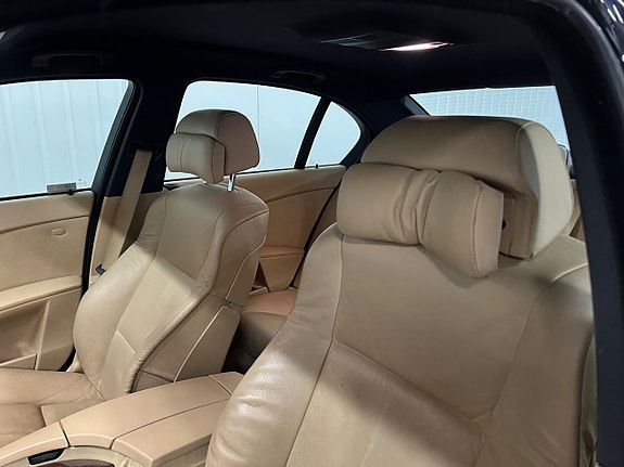 BMW 530Xi 15 of 19