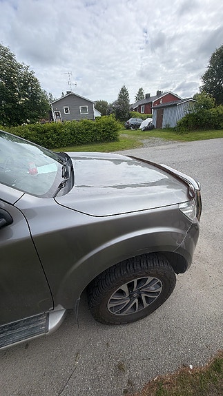 Nissan Navara 3 of 5