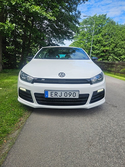 Volkswagen Scirocco 3 of 5