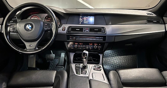 BMW 520d 15 of 17