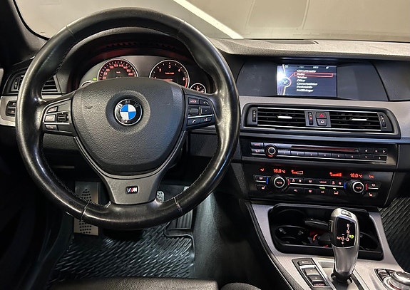 BMW 520d 11 of 17