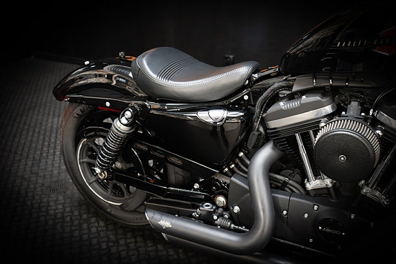 Harley-Davidson Forty-Eight (XL1200X) Bobber 9 of 16