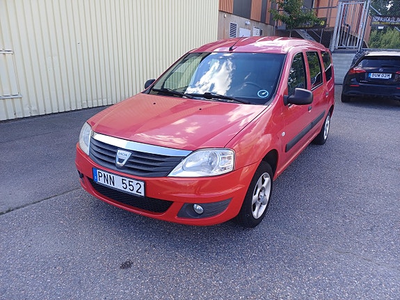 Dacia Logan 2 of 5