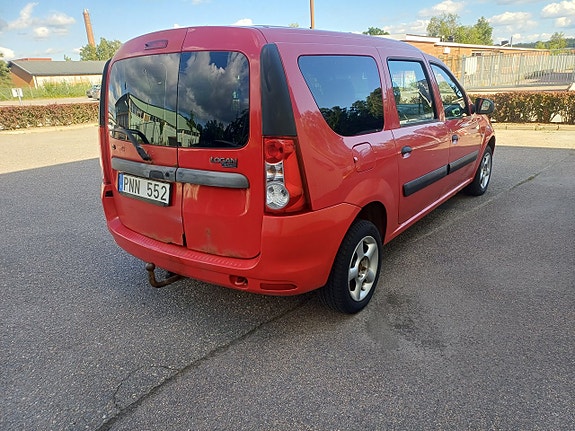 Dacia Logan 3 of 5