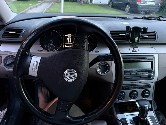 Volkswagen Passat 7 of 8