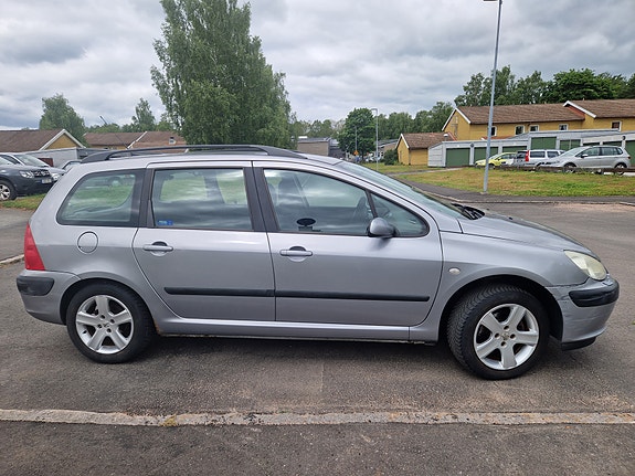 Peugeot 307 4 of 7