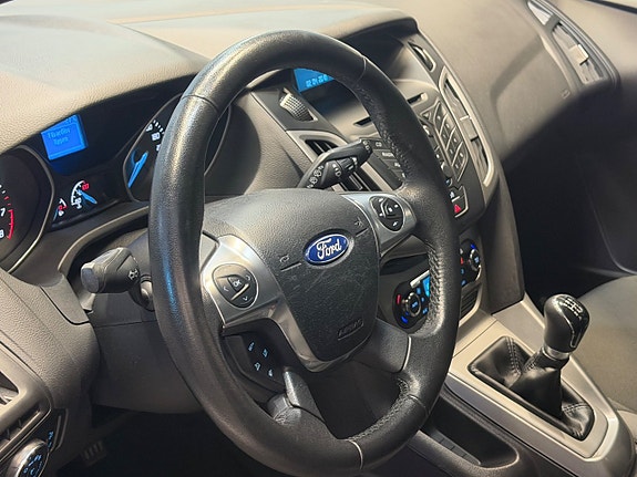 Ford Focus 18 of 18