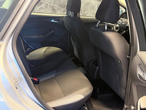 Ford Focus 16 of 18