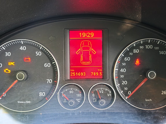 Volkswagen Golf V 7 of 10