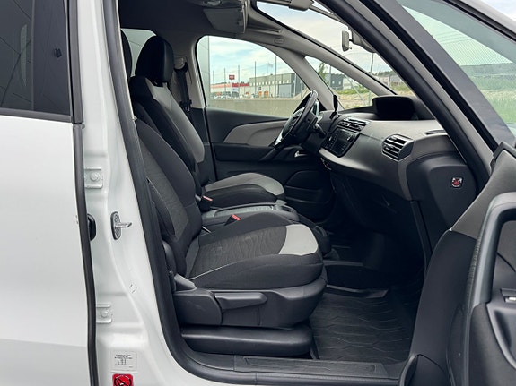 Citroen Grand C4 Picasso 5 of 5