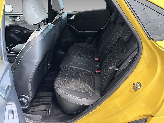 Ford Puma 13 of 15