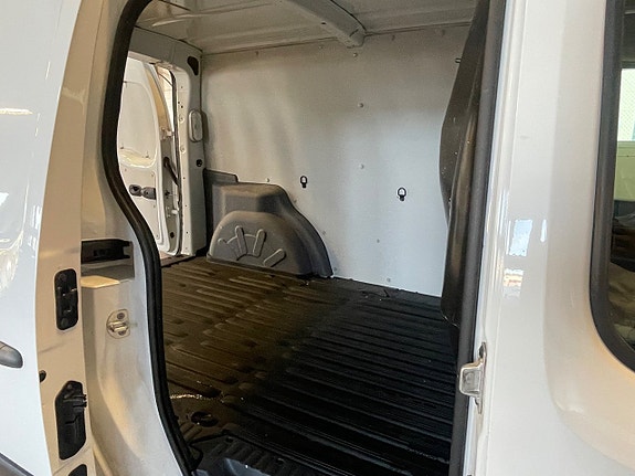 Renault Kangoo Express 15 of 30