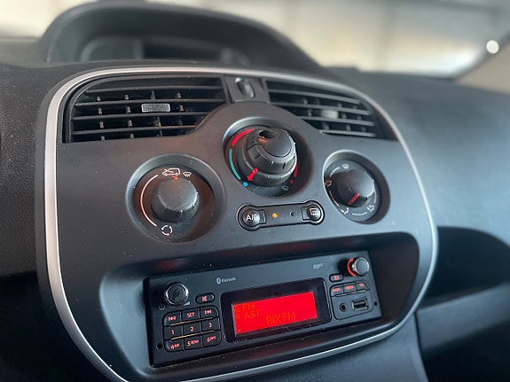 Renault Kangoo Express 22 of 30