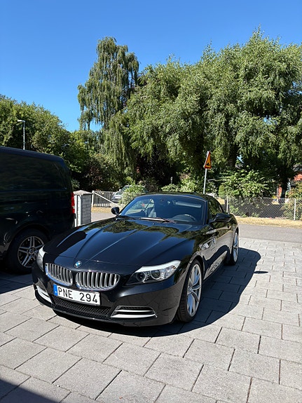 BMW Z4 3 of 5