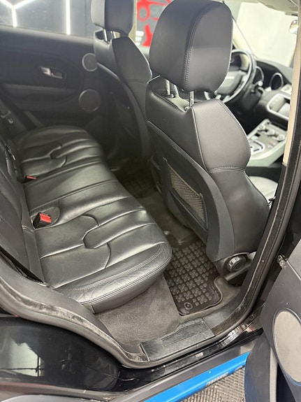 Land Rover Range Rover Evoque 7 of 11