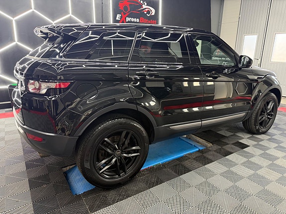 Land Rover Range Rover Evoque 3 of 5