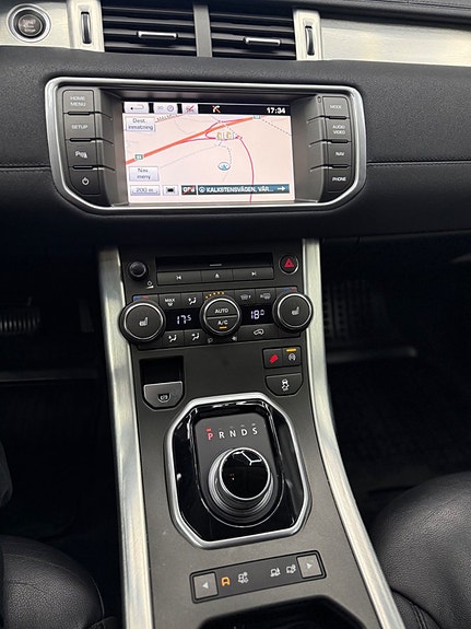 Land Rover Range Rover Evoque 10 of 11