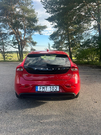 Volvo V40 4 of 8