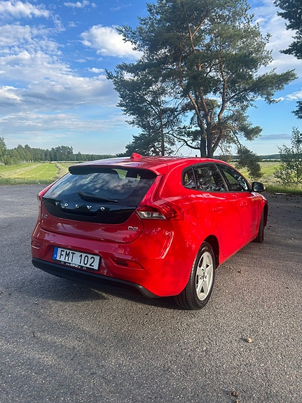 Volvo V40 5 of 8