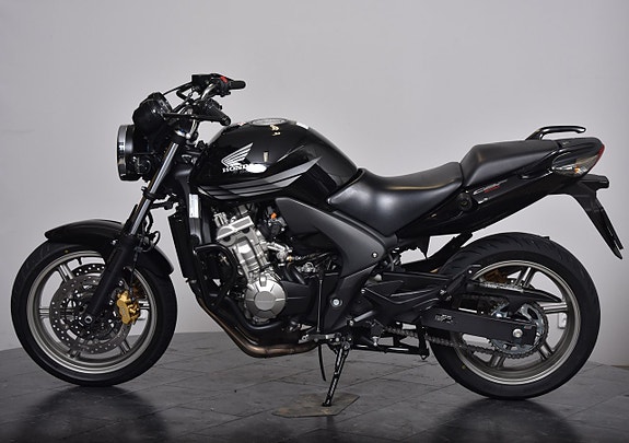 Honda CBF600 | LÅGA MIL | 1 ÄGARE | FINT SKICK 4 of 5