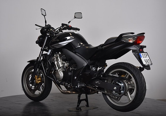 Honda CBF600 | LÅGA MIL | NYSERVAD| FINT SKICK 5 of 5