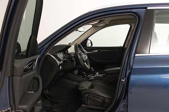 BMW X3 13 of 26