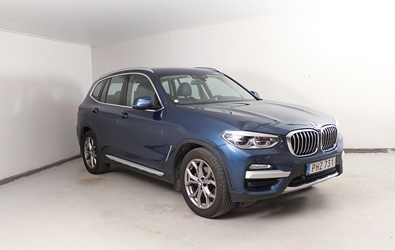 BMW X3 3 of 26
