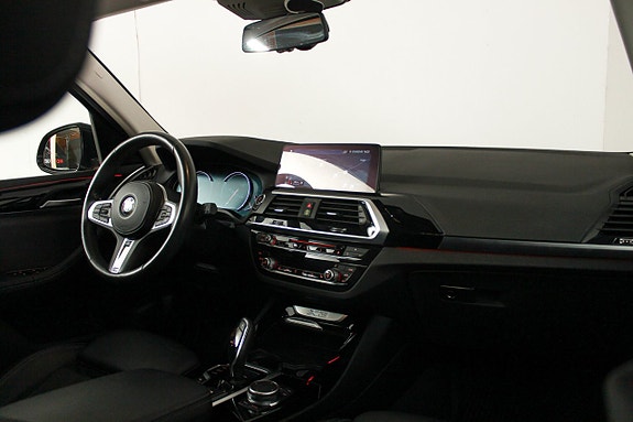 BMW X3 23 of 26