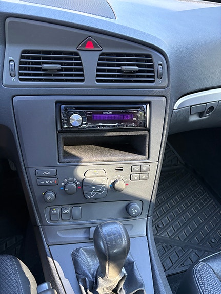 Volvo S60 5 of 5