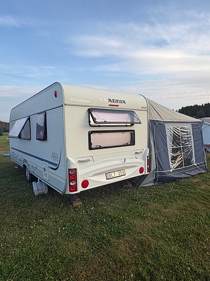 Adria Altea 542PK 2 of 18