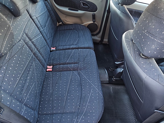 Renault Clio 6 of 6