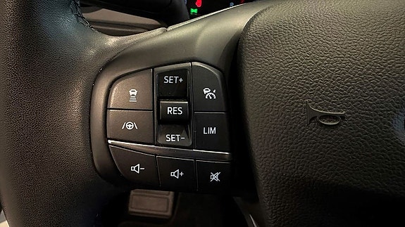 Ford Focus 10 of 16