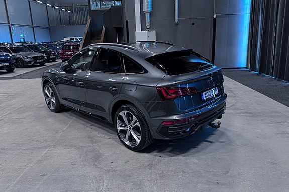 Audi Q5 4 of 5
