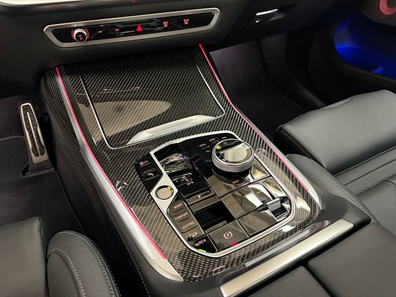 BMW X7 23 of 24