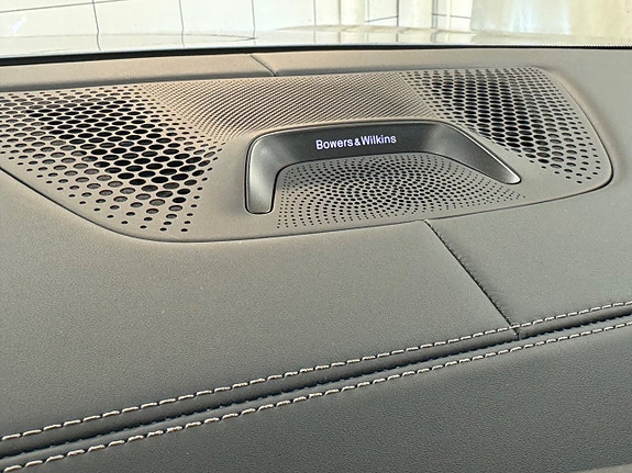 BMW X7 18 of 24