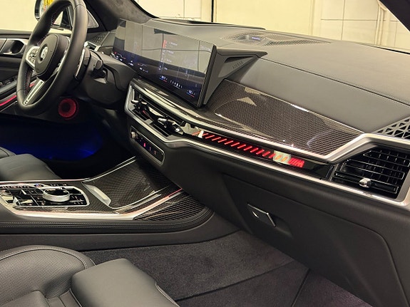 BMW X7 13 of 24