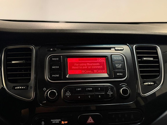 Kia Carens 19 of 20