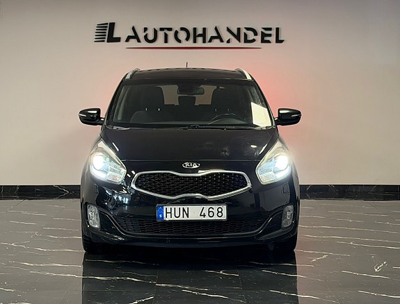 Kia Carens 2 of 20