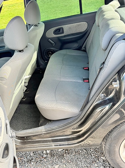 Renault Clio 2 of 5