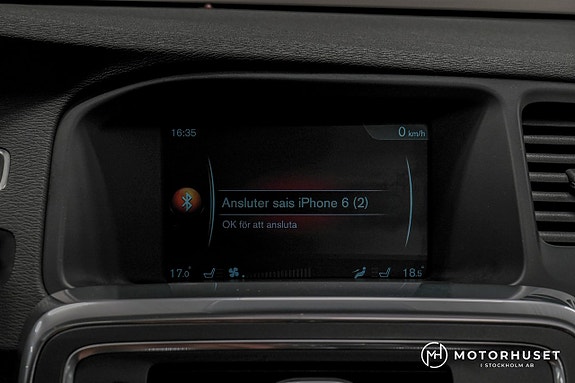 Volvo V60 17 of 19