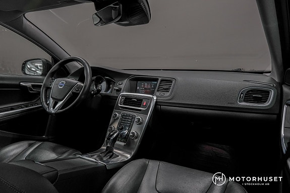 Volvo V60 10 of 19
