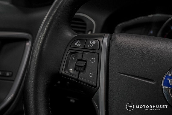 Volvo V60 14 of 19