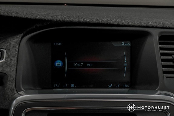 Volvo V60 16 of 19