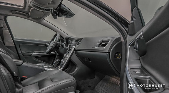 Volvo V60 9 of 19