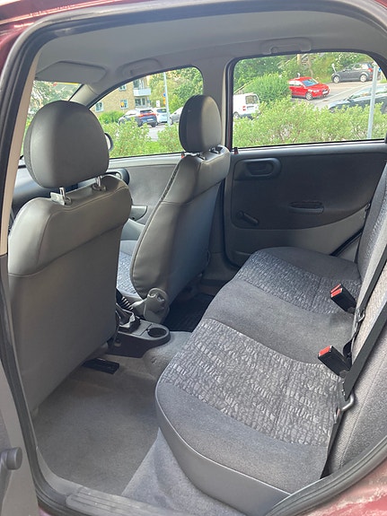 Opel Corsa 4 of 5