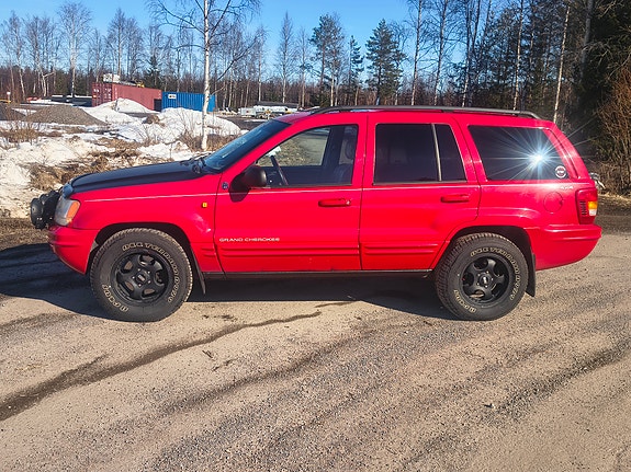 Jeep Grand Cherokee 3 of 5