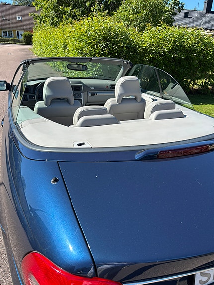 Volvo C70 5 of 5