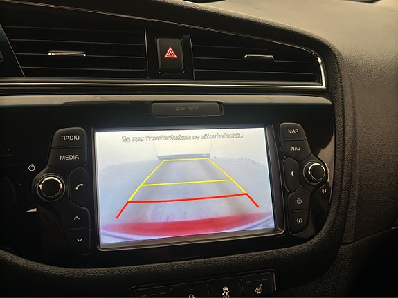 Kia Ceed 24 of 30